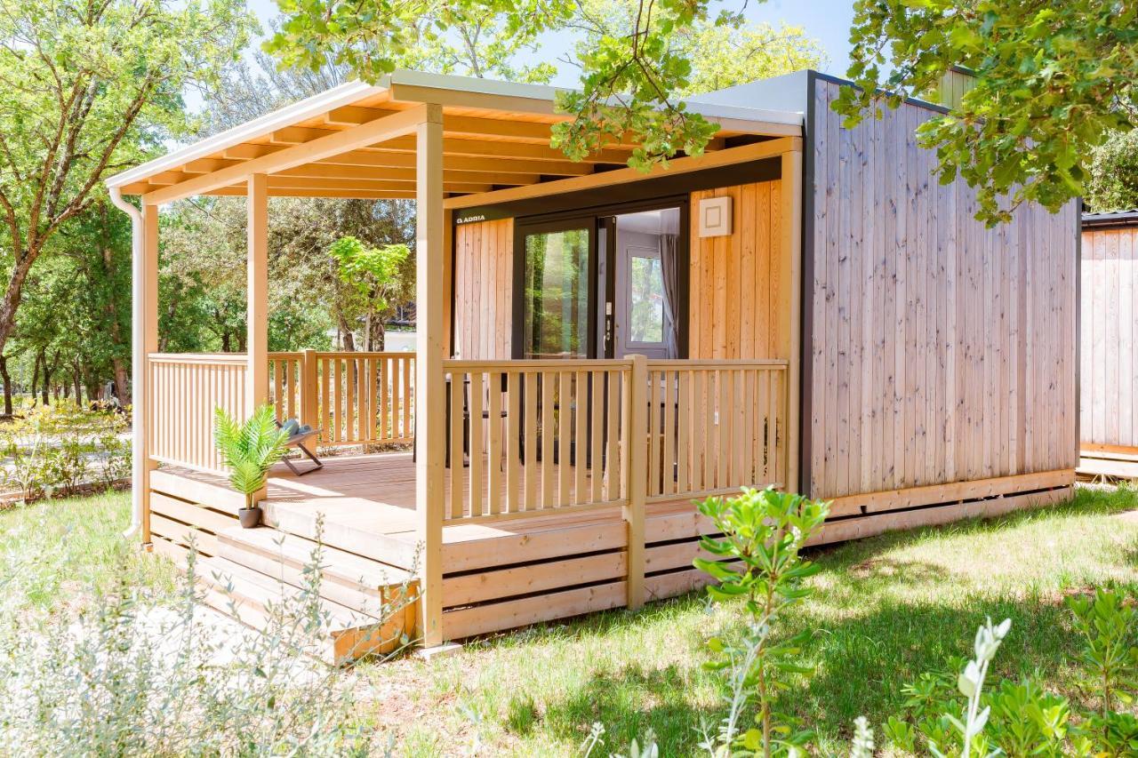 Mobile Homes Casapini In Fkk Camping Solaris Porec Luaran gambar