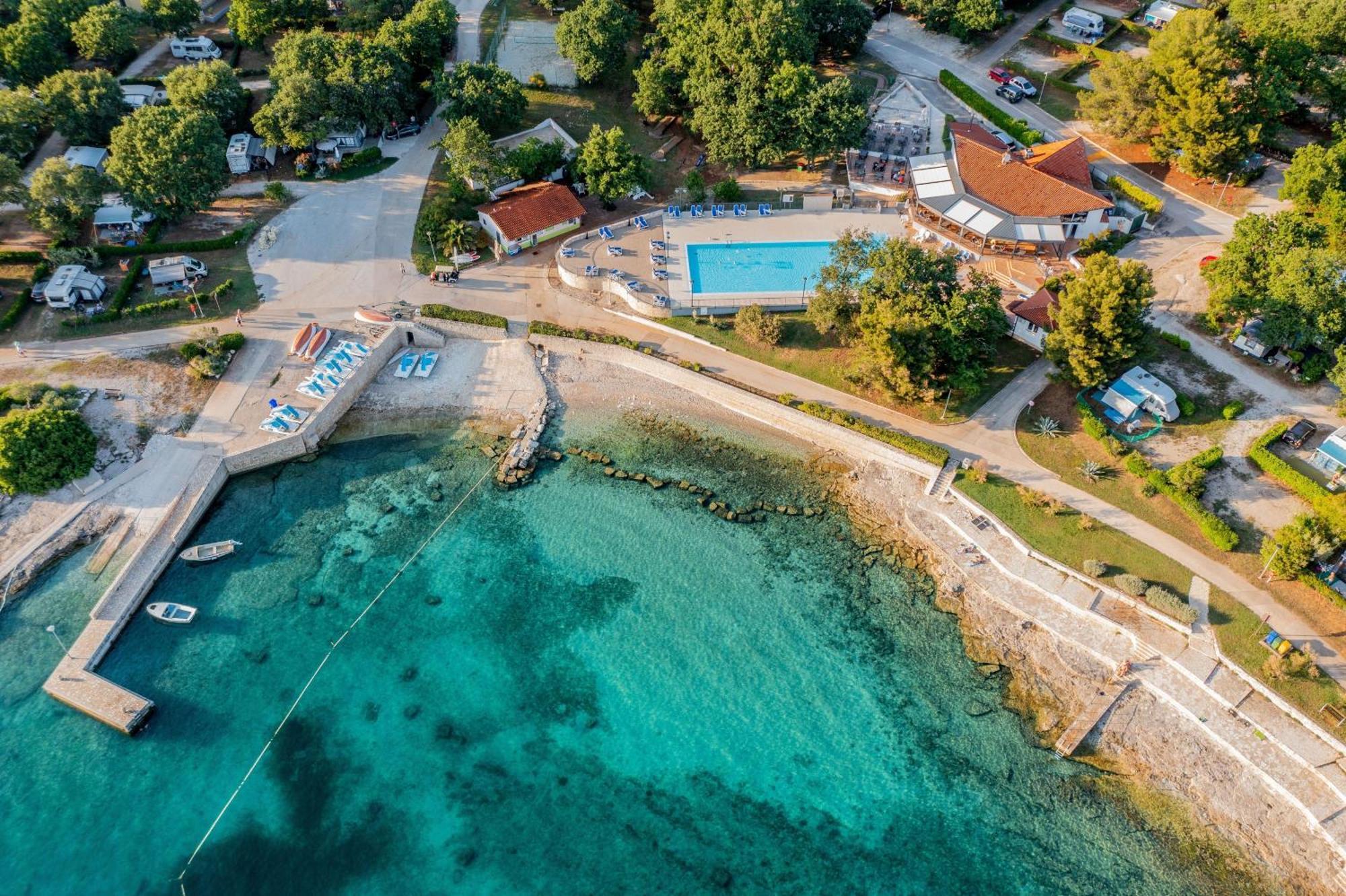 Mobile Homes Casapini In Fkk Camping Solaris Porec Luaran gambar
