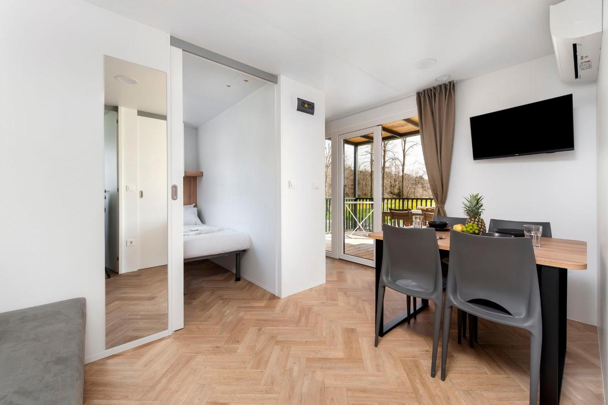 Mobile Homes Casapini In Fkk Camping Solaris Porec Luaran gambar